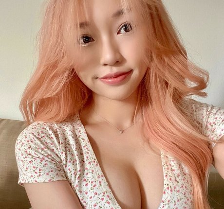 Canahry only fans nude