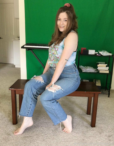 ashleejune only fans