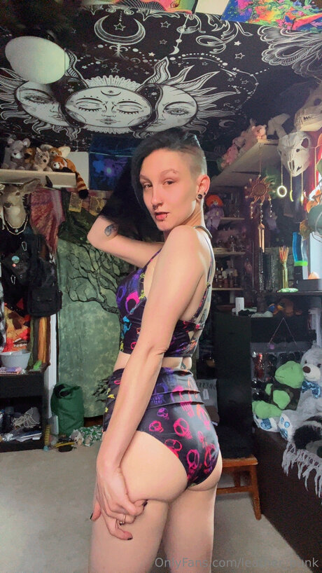 Leather Punk only fans free