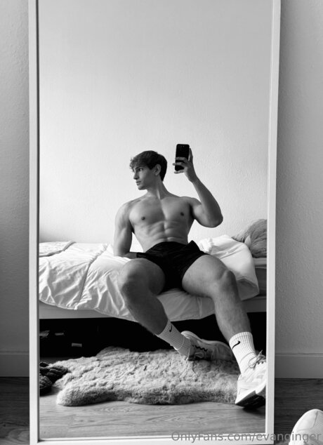 Evanginger new onlyfans leaks