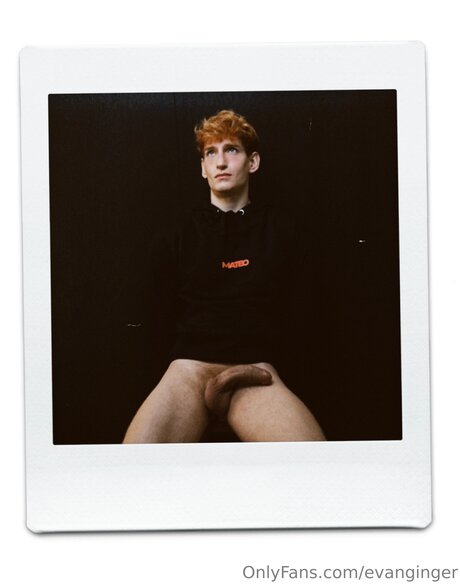 Evanginger only fans nude