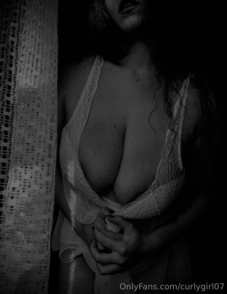 Curlygirl07 only fans porn