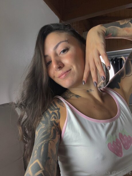 Sirenadamare onlyfans model photo