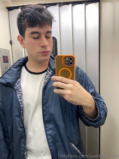 Jaxmixterfree strip onlyfans