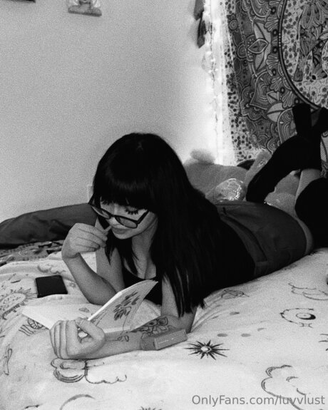 Januarymarii onlyfans nudes porn