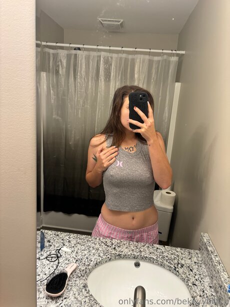 Bekkyybiitch feet onlyfans