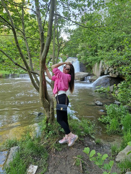 Sugarche onlyfans model