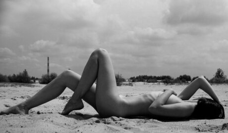 Miss Mila Ray onlyfans topless