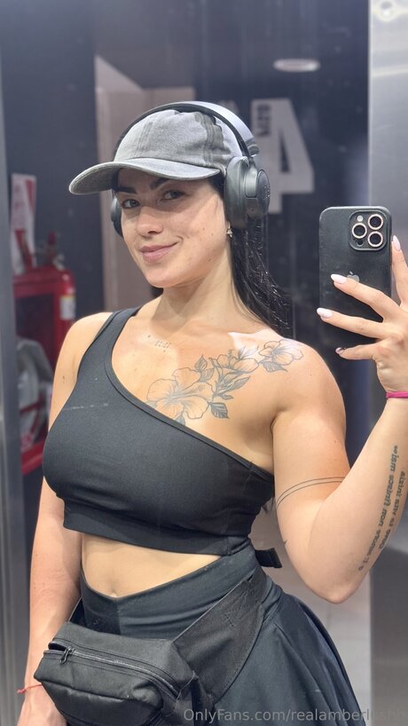 Realamberlushh onlyfans archives