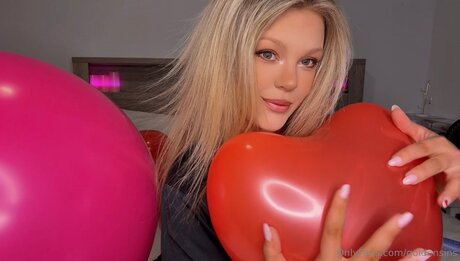 Goldensins is on onlyfans