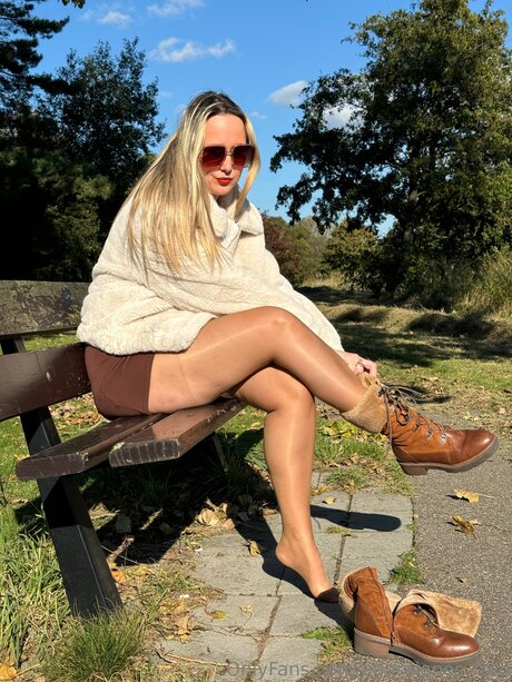 Adarajones Free porn onlyfans