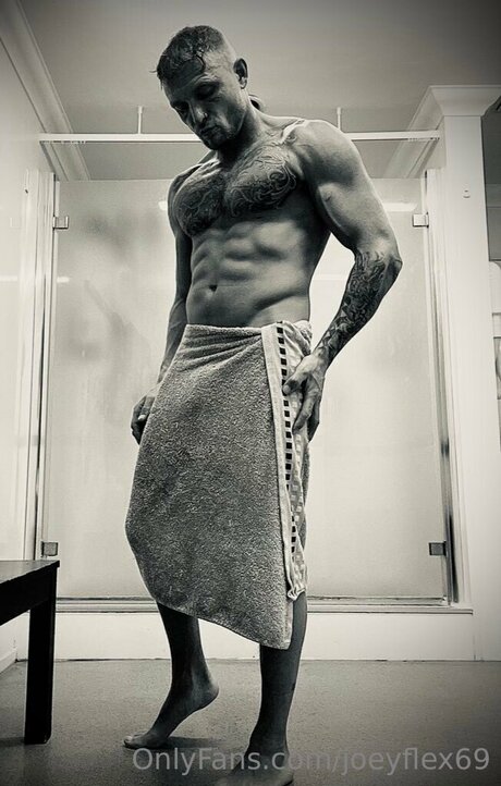 Joeyflex69 onlyfans sexy