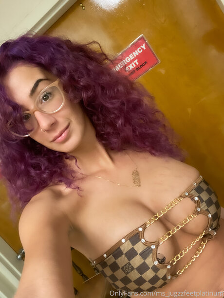 Ms Jugzzwelcomepage onlyfans leaked nude