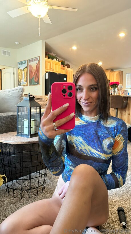 Naughtsoshhy sex onlyfans