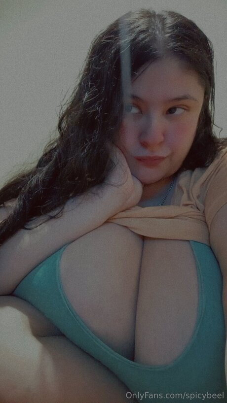 Spicybeel onlyfans model