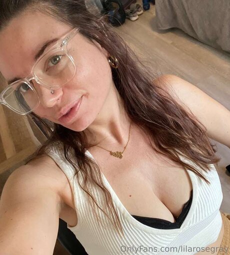 Lilarosegray onlyfans pics