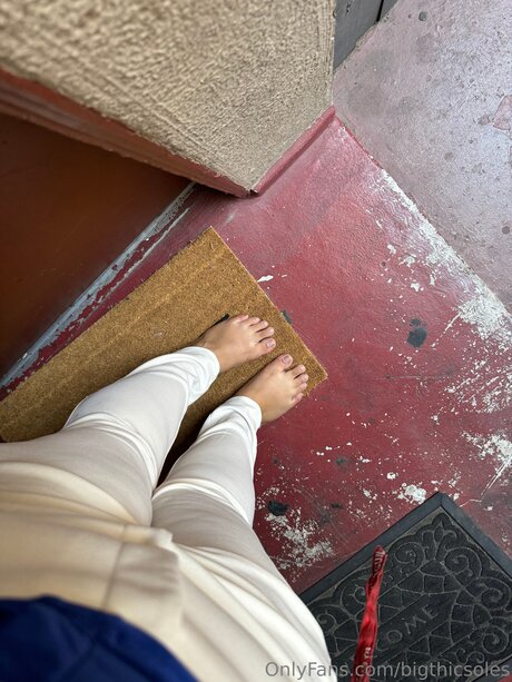 Bigthicsoles only fans