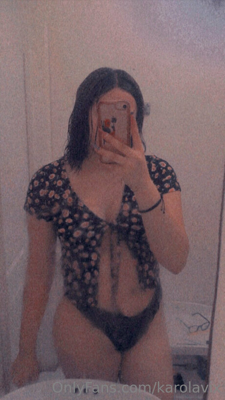 Karolavix leak onlyfans nude