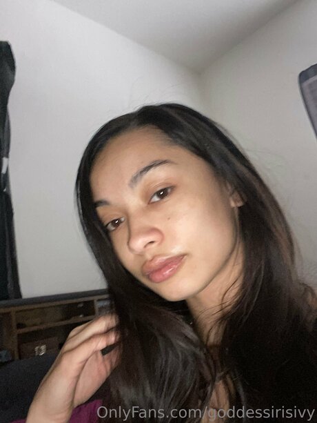 Goddessirisivy leaked naked onlyfans