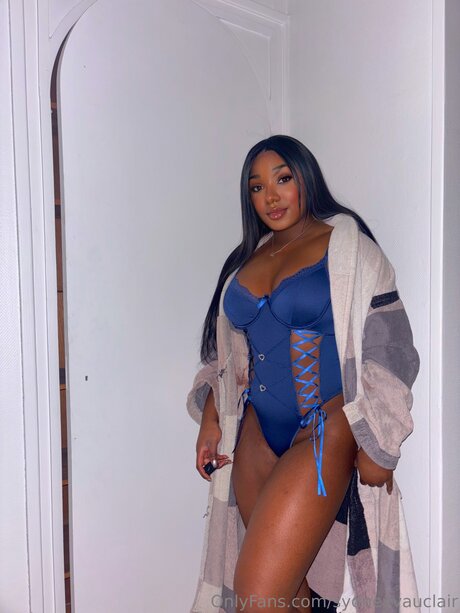 Sydneyvauclair naked leaked onlyfans
