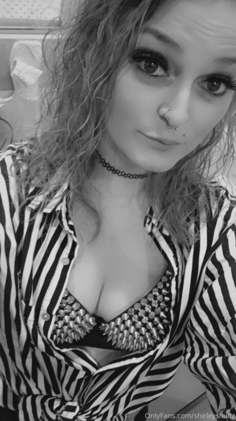 Shirleyshultz nsfw onlyfans