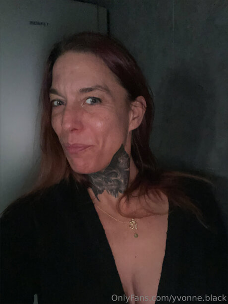Yvonne Black nudes leaked onlyfans