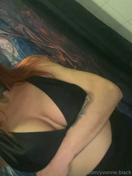 Yvonne Black onlyfans porn leaked