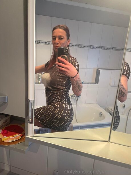 Yvonne Black onlyfans leaked nudes