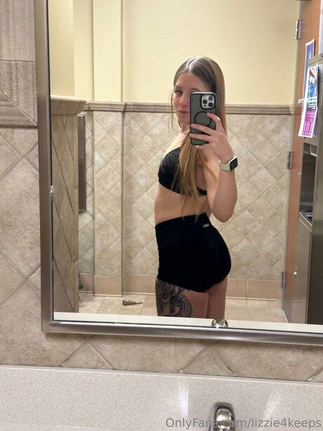 Lizzie4keeps onlyfans x