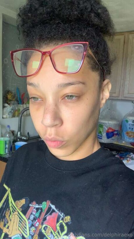 Delphiraexo nude on onlyfans