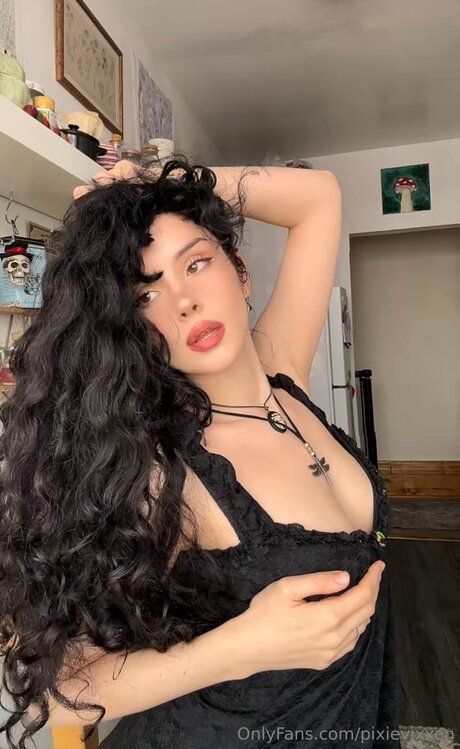 Pixievixencrypt onlyfans nude photos