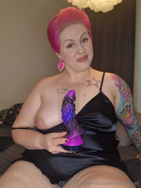 Thehottiesclub only fans pics