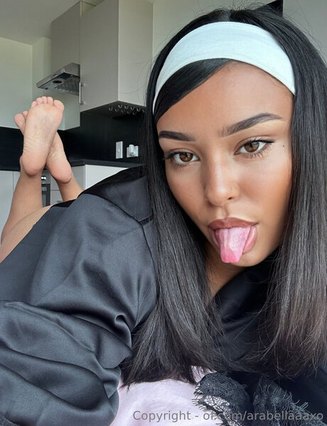 Arabellaaaxo onlyfans nude pictures