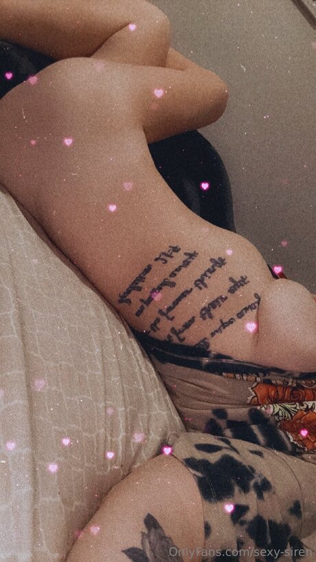 Sexy Siren onlyfans creator