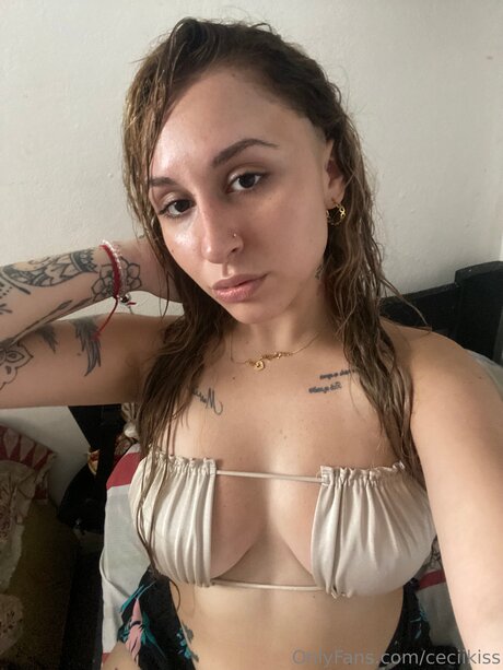 Ceciikiss only fans content
