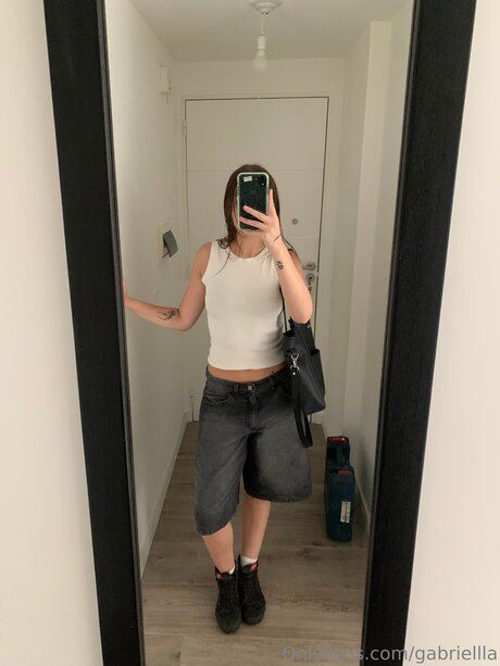 Gabriellla porn onlyfans