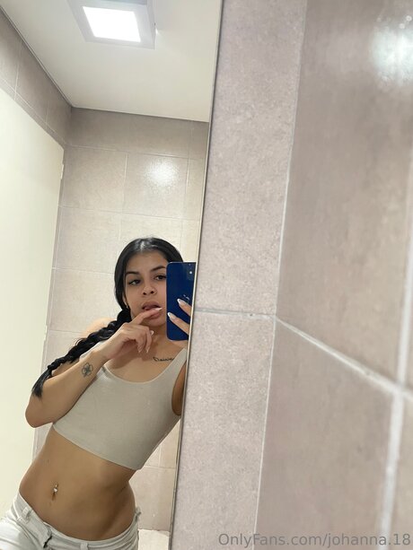 Johanna 18 onlyfans porn