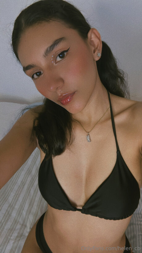 Helen Cb onlyfans model images
