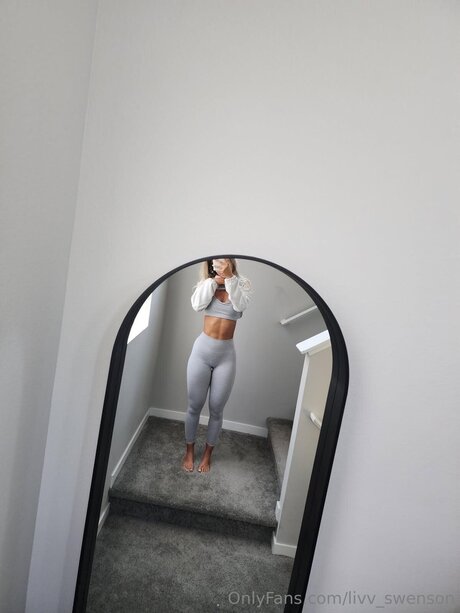 Livv Swenson onlyfans leaked nudes