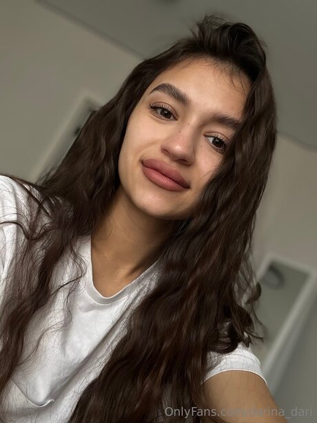 Darina Dari onlyfans naked leak