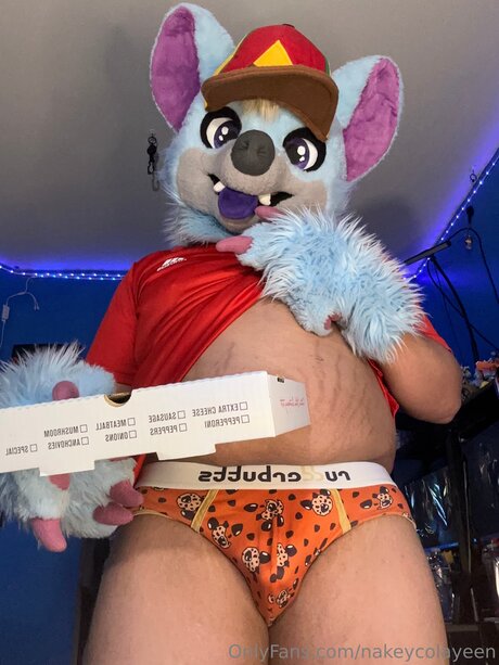 Nakeycolayeen porn onlyfans leak