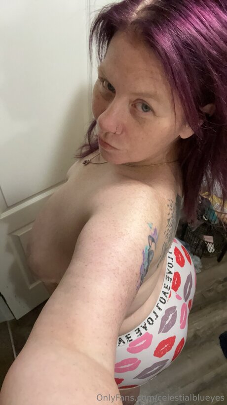 Blueyedkitten77 onlyfans public photos