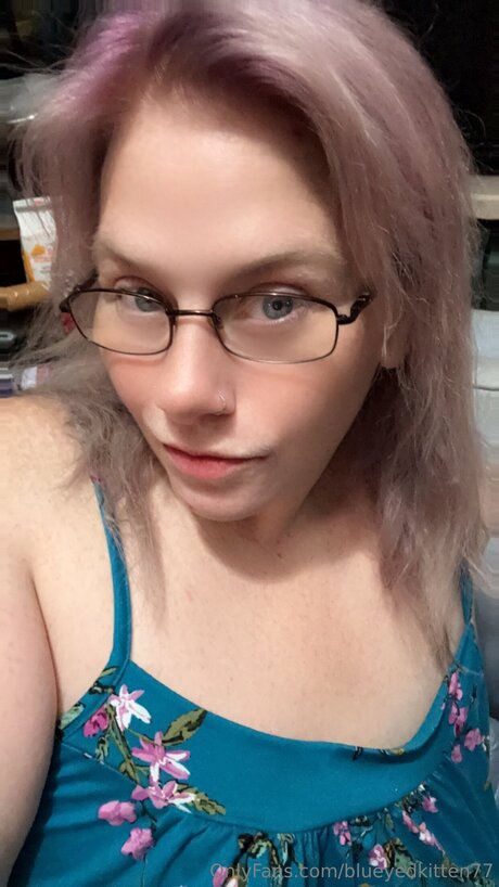 Blueyedkitten77 leaked onlyfans pics