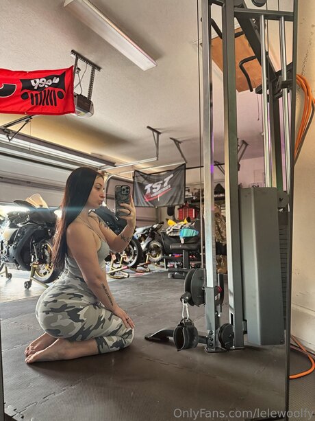 Lelewoolfy only fans leaks