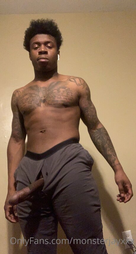 Monsterjayxxx leaked only fans nudes