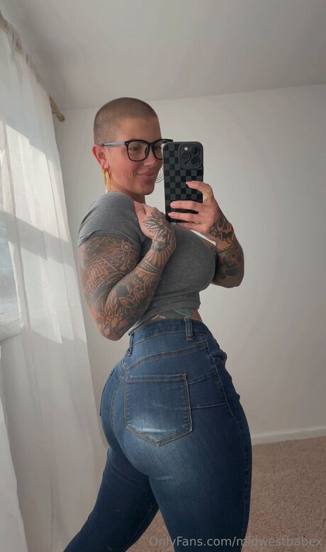 Midwestbabex leaked onlyfans sextape