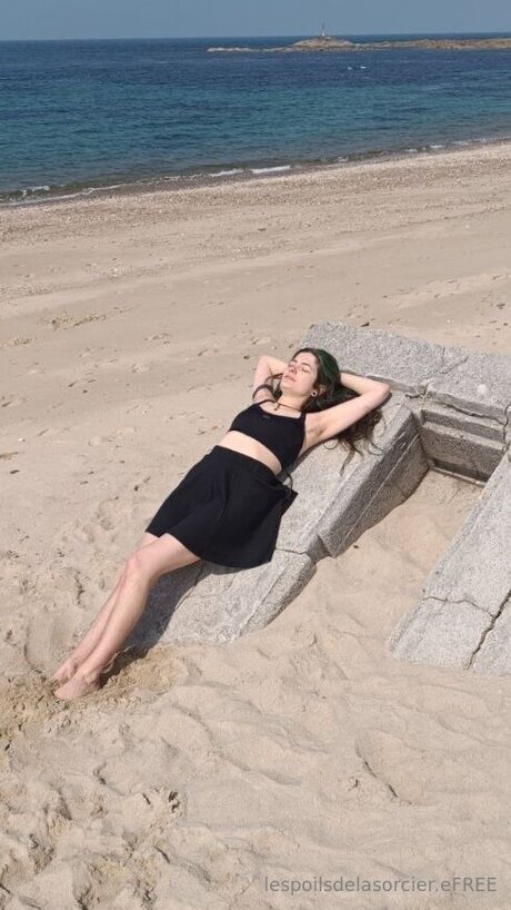 Poilsdesorcier Efree onlyfans leakd