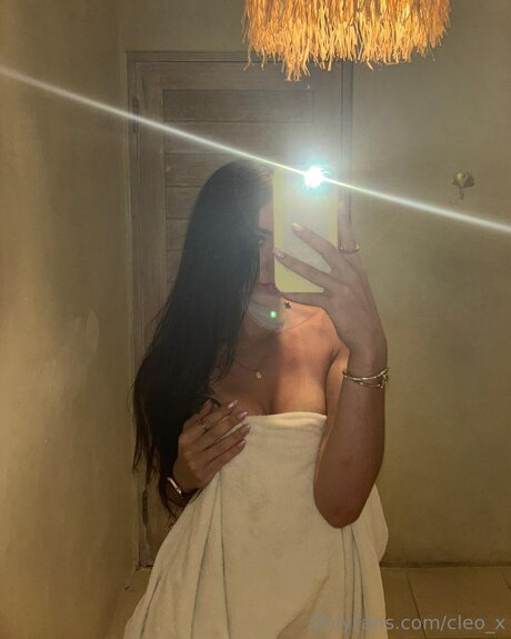 Cleo X onlyfans porn leak