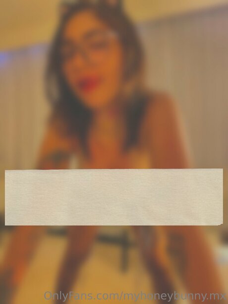 Myhoneybunny Mx onlyfans pictures