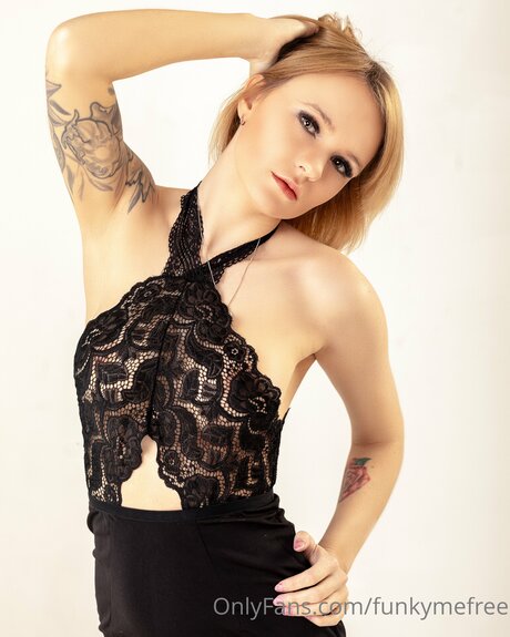 Funkymefree onlyfans desnuda
